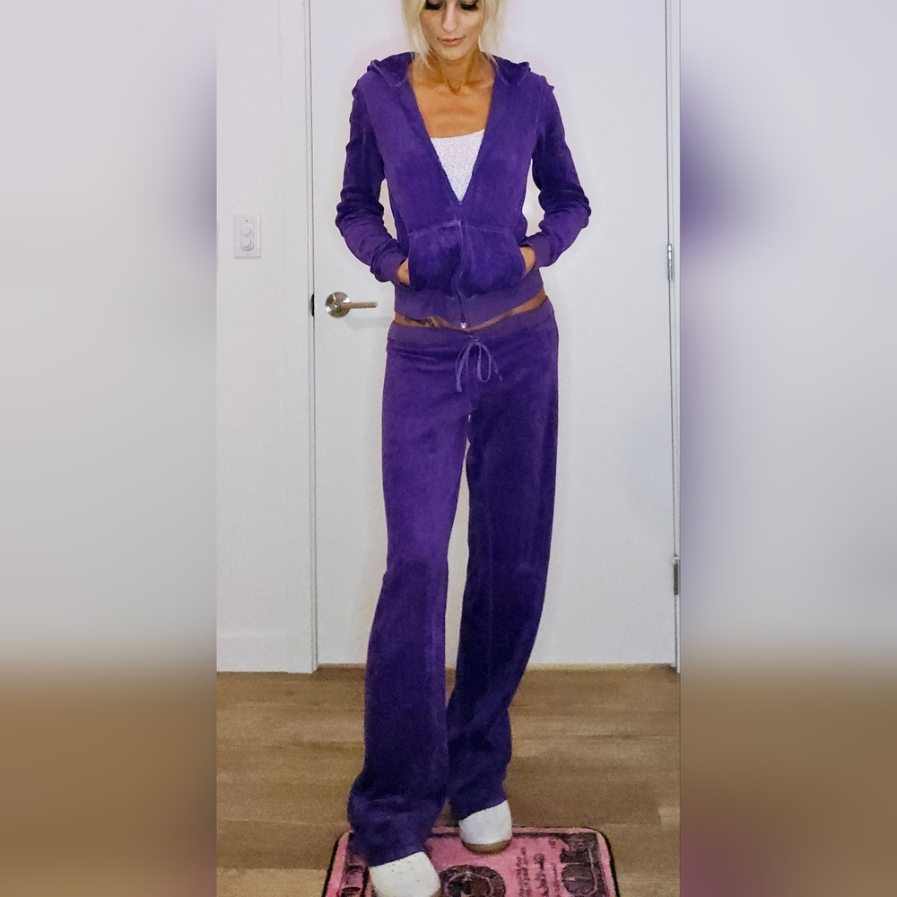 2000's Authentic Juicy Couture Purple Velour Tracksuit
